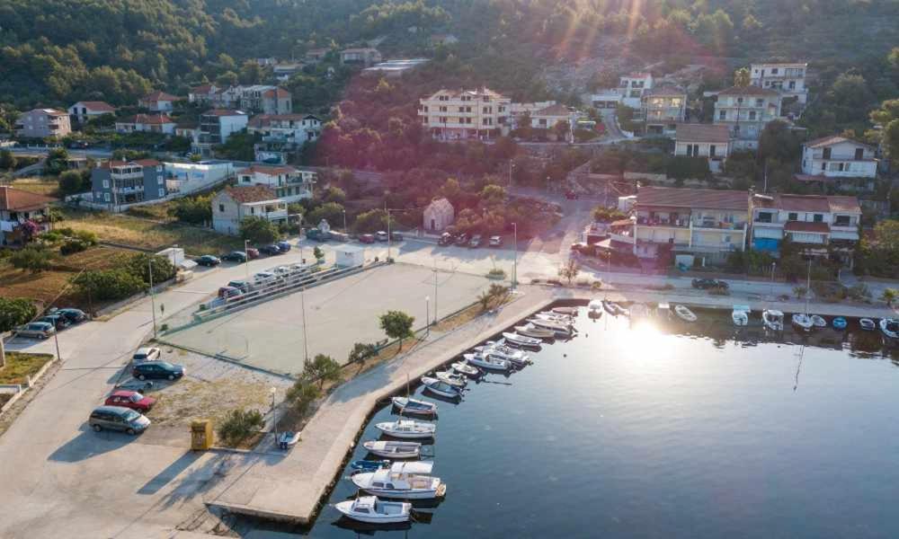 Sea View Apartment Sunrise Poljica & Blue Lagoon Rent A Boat Bagian luar foto