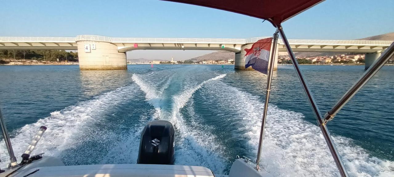 Sea View Apartment Sunrise Poljica & Blue Lagoon Rent A Boat Bagian luar foto