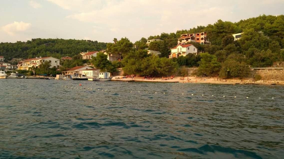 Sea View Apartment Sunrise Poljica & Blue Lagoon Rent A Boat Bagian luar foto