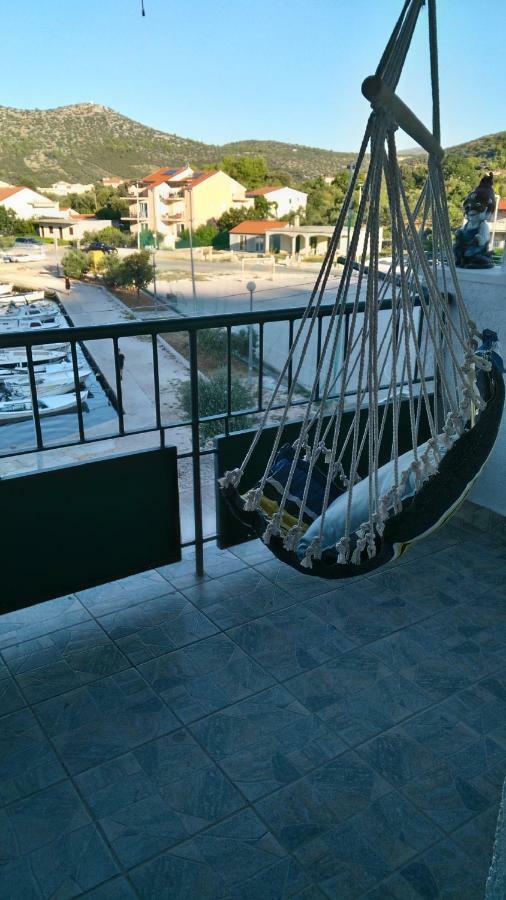 Sea View Apartment Sunrise Poljica & Blue Lagoon Rent A Boat Bagian luar foto